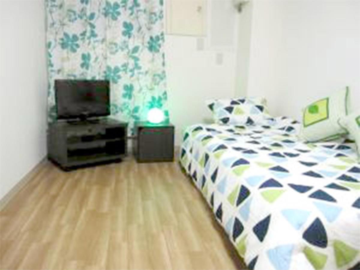 Guest House Fukutomi - Female Only Naha Ngoại thất bức ảnh