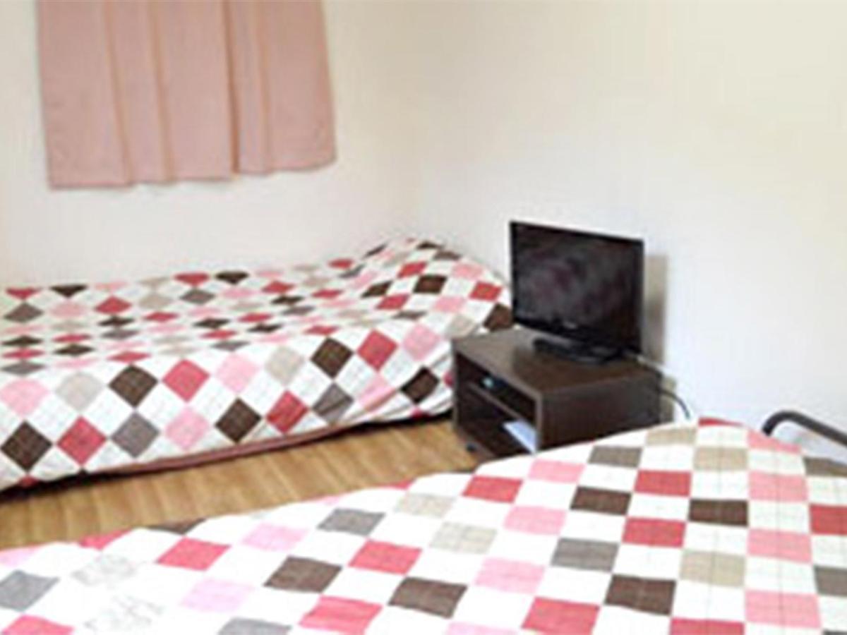 Guest House Fukutomi - Female Only Naha Ngoại thất bức ảnh