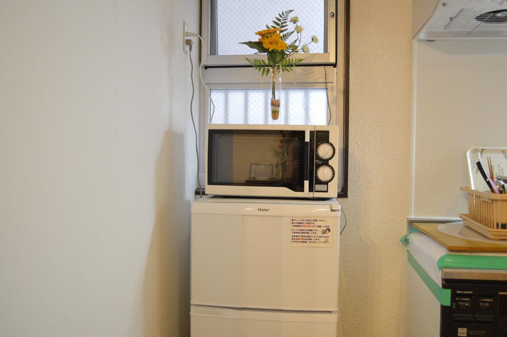 Guest House Fukutomi - Female Only Naha Ngoại thất bức ảnh