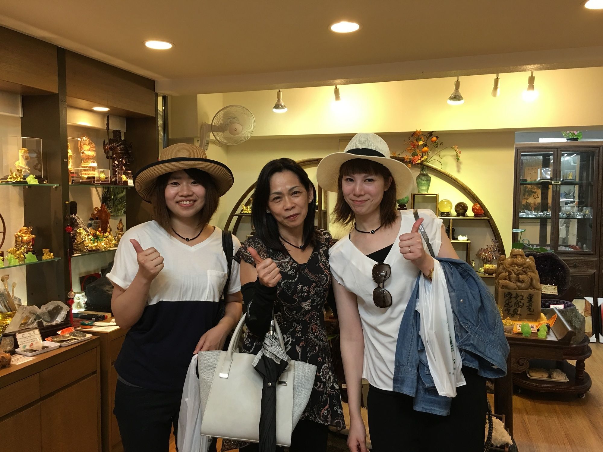 Guest House Fukutomi - Female Only Naha Ngoại thất bức ảnh